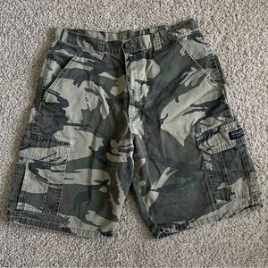 Wrangler Camo Cargo Vtg Shorts